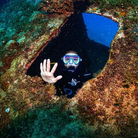 Stay Liuqiu Diving Hostel Сяолюцю Экстерьер фото