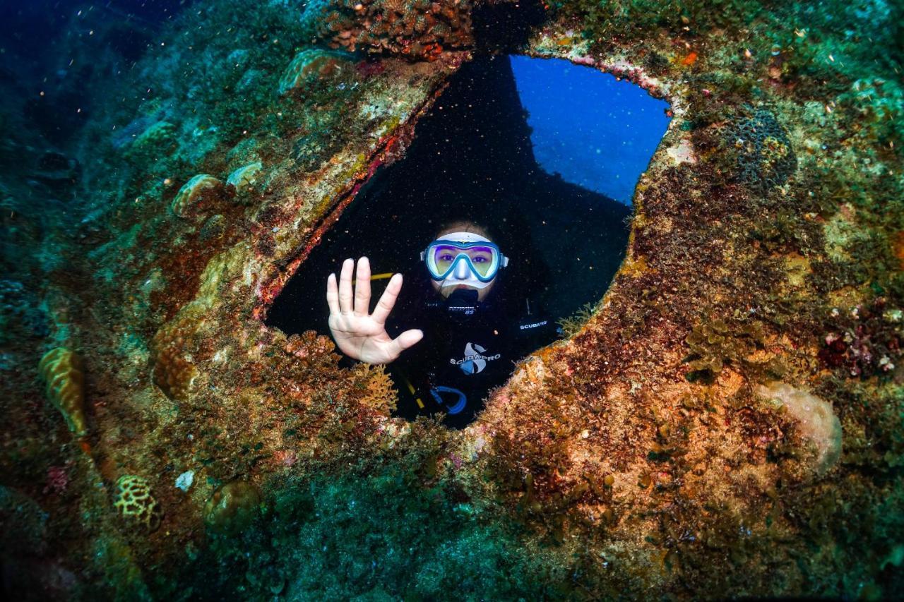 Stay Liuqiu Diving Hostel Сяолюцю Экстерьер фото